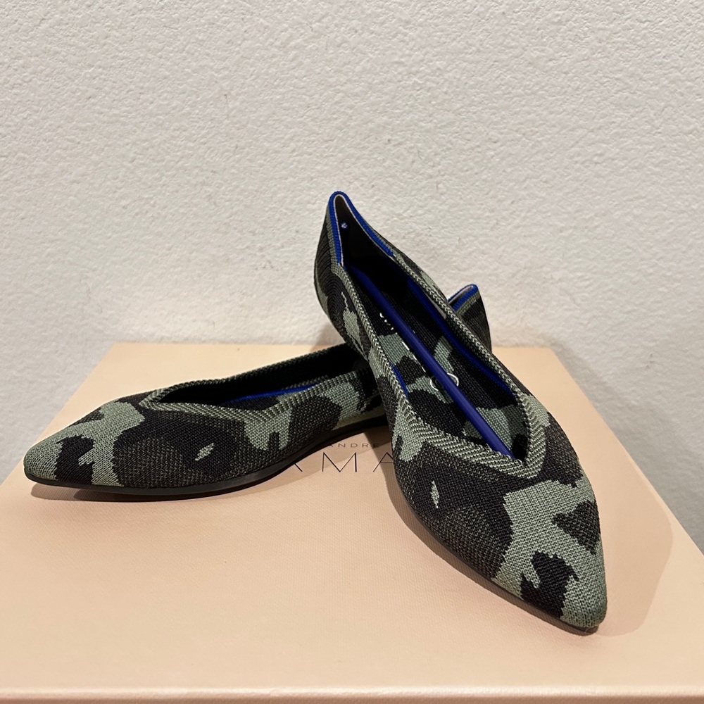 Rothy's The Point Flats in Olive Camo, Size 10, New in Box